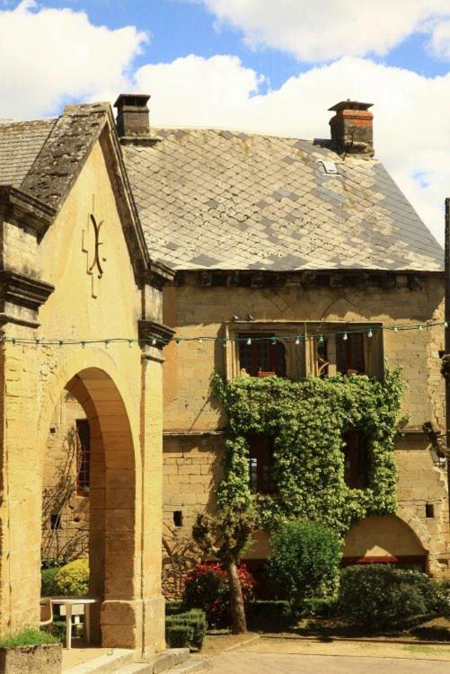 Petite Maison En Pierre Au Coeur Du Perigord Noir Proche De Sarlat Et Rocamadour Salignac Eyvigues Buitenkant foto
